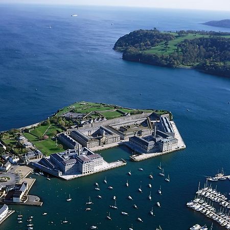 Buckingham Place At The Royal William Yard Plymouth Exterior photo