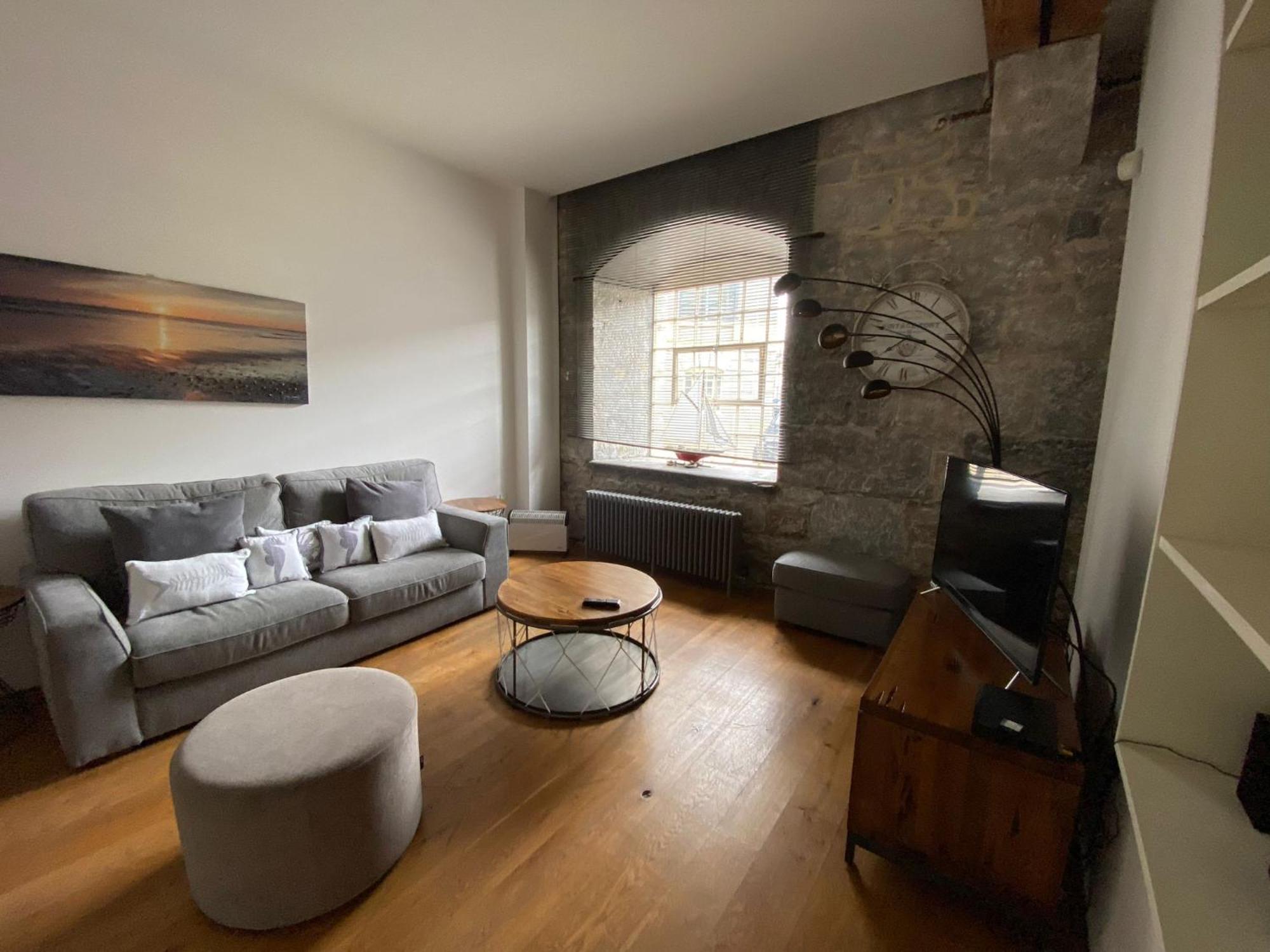 Buckingham Place At The Royal William Yard Plymouth Exterior photo